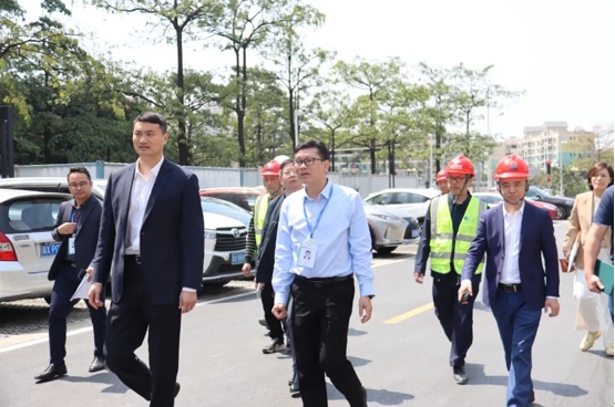 北滘鎮(zhèn)黨委書(shū)記、鎮(zhèn)長(zhǎng)王德華前往騰越建科集團(tuán)佛肇分公司重點(diǎn)項(xiàng)目調(diào)研